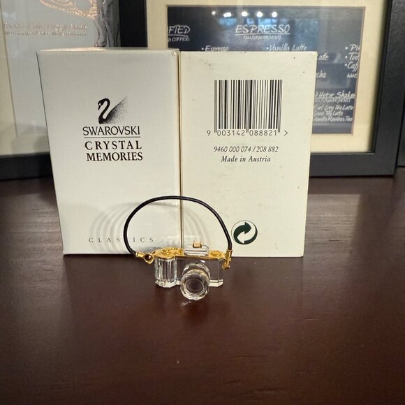 Swarovski Crystal Memories Classics Camera Ornament With Original Box